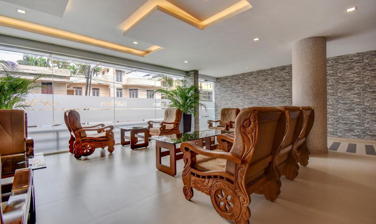 Hotel Garden Inn Kochi Extérieur photo