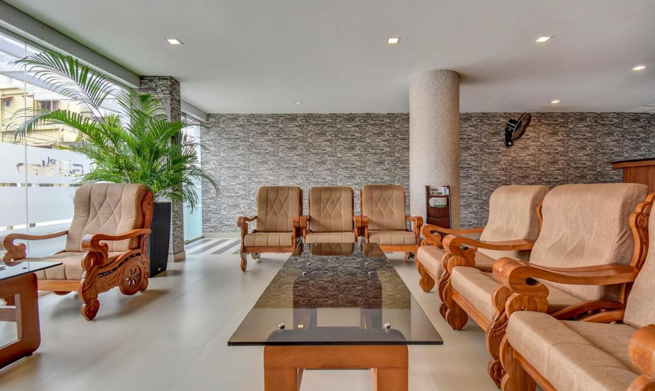 Hotel Garden Inn Kochi Extérieur photo
