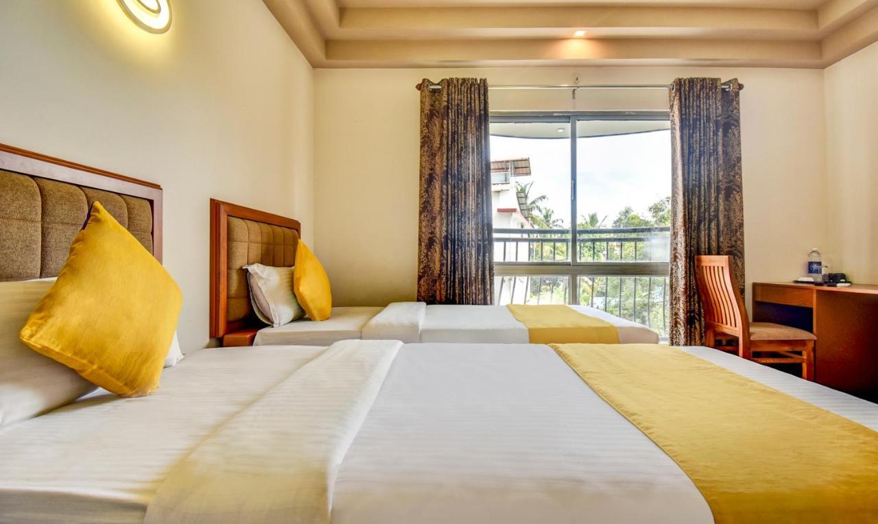 Hotel Garden Inn Kochi Extérieur photo