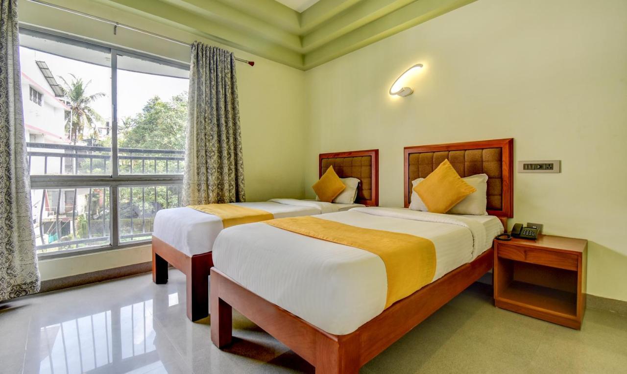 Hotel Garden Inn Kochi Extérieur photo