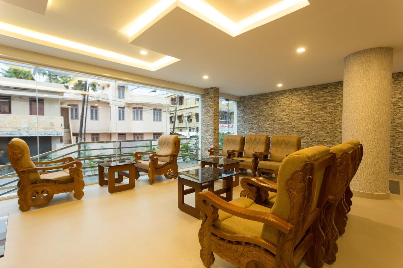 Hotel Garden Inn Kochi Extérieur photo