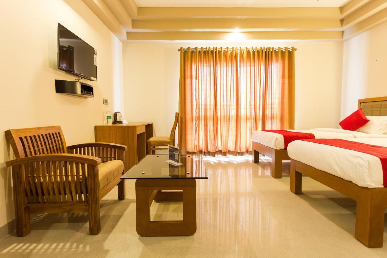 Hotel Garden Inn Kochi Extérieur photo