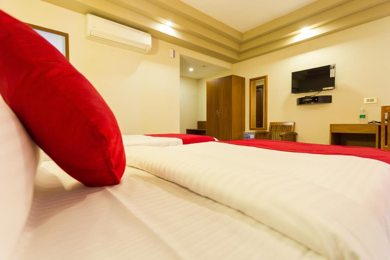Hotel Garden Inn Kochi Extérieur photo